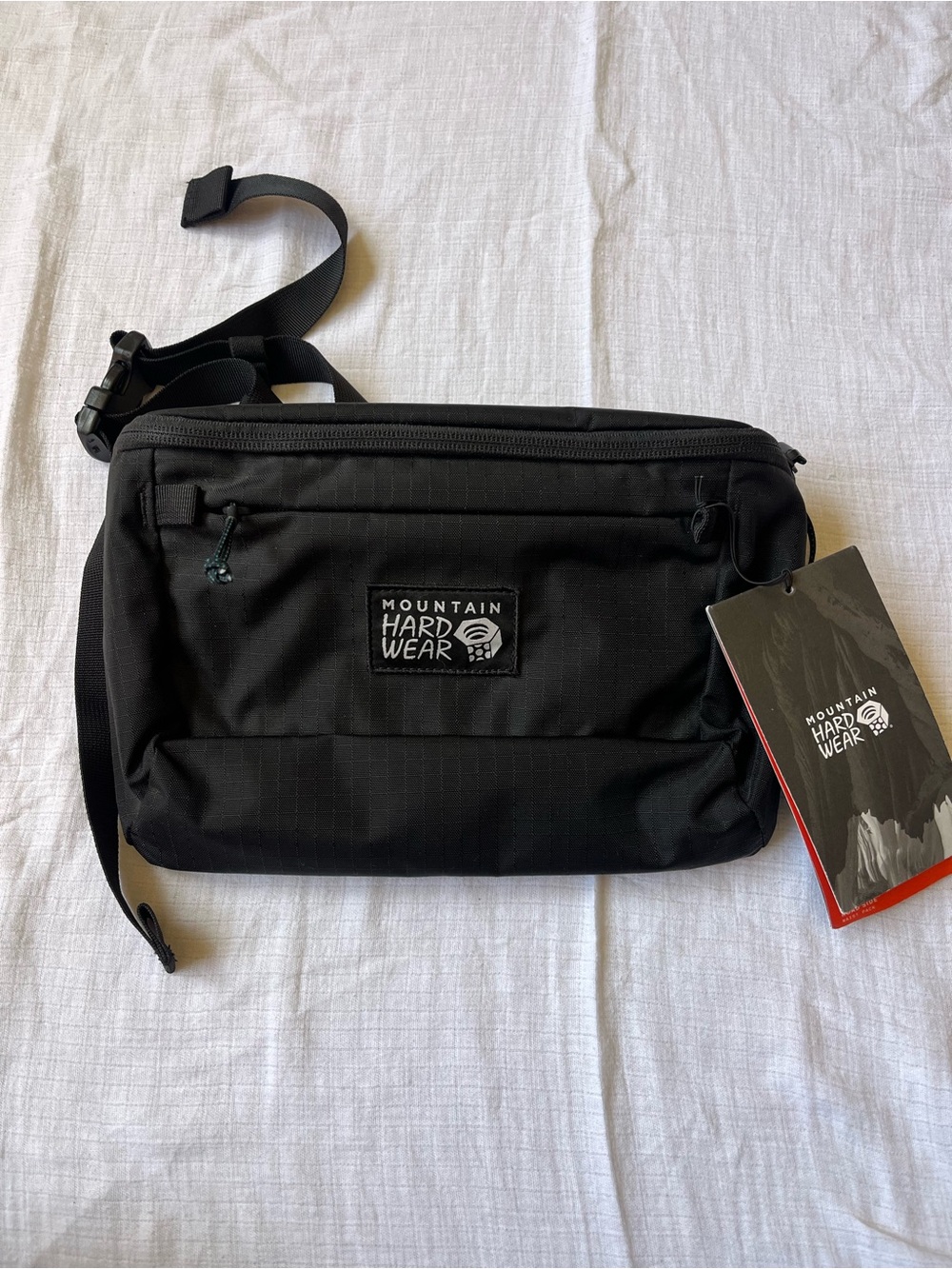 Mountain Hardware waist pack NWT